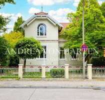 Haus zum Kaufen in Hamburg 1.398.000,00 € 296 m²