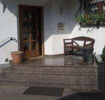 Haus zum Mieten in Oberursel 2.650,00 € 230 m²