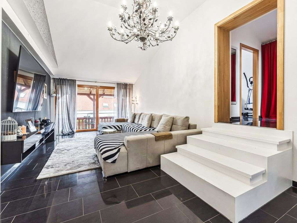 Wohnung zum Kaufen in Meckenheim 298.000,00 € 137 m²