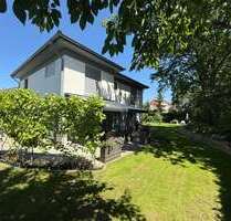 Haus zum Kaufen in Groß Glienicke 1.250.000,00 € 210 m²