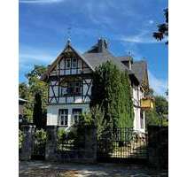 Haus zum Kaufen in Berlin 980.000,00 € 300 m²