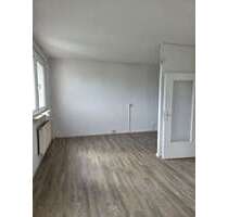 Wohnung zum Mieten in Halle 335,00 € 56.65 m²