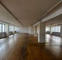 Büro in Frankfurt am Main 5.300,00 € 525.4 m²