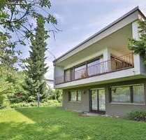 Haus zum Kaufen in Böblingen 950.000,00 € 205 m²