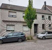Haus zum Kaufen in Geilenkirchen Teveren 249.000,00 € 280 m²