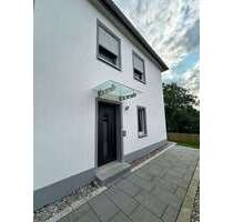 Haus zum Mieten in Oberndorf 1.200,00 € 100 m²