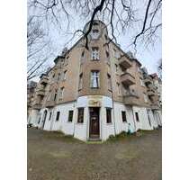 Halle in Berlin 950,00 € 127.71 m²