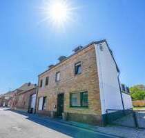 Haus zum Kaufen in Heinsberg Waldenrath 199.000,00 € 206 m² - Heinsberg / Waldenrath