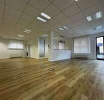 Büro in Villingen-Schwenningen 990,00 € 90 m²