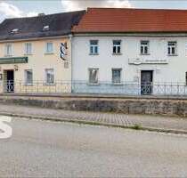 Haus zum Kaufen in Hohenmölsen 115.000,00 € 150 m²