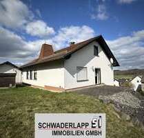 Haus zum Mieten in Ewighausen 1.350,00 € 235 m²