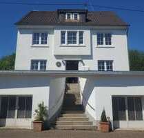 Haus zum Kaufen in Pracht 390.000,00 € 250 m²