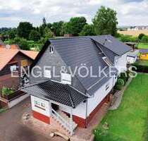 Haus zum Kaufen in Hofgeismar 395.000,00 € 242 m²