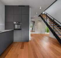 Wohnung zum Kaufen in Düsseldorf - Düsseltal 2.150.000,00 € 182 m²