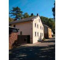 Haus zum Kaufen in Nordrhein-Westfalen - Heimbach 159.000,00 € 134 m²
