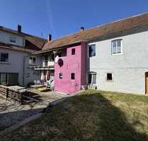 Haus zum Kaufen in Mitterteich 110.000,00 € 228 m²