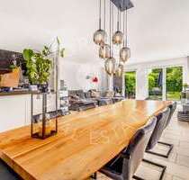 Haus zum Mieten in Düsseldorf 4.500,00 € 193 m²