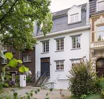 Haus zum Kaufen in Krefeld 1.650.000,00 € 331 m²