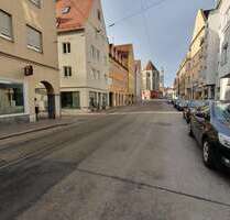 Haus zum Kaufen in Augsburg 950.000,00 € 245 m²