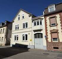 Haus zum Kaufen in Mannheim Käfertal 550.000,00 € 200 m² - Mannheim / Käfertal