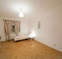 WG-Zimmer in München 880,00 € 17 m²