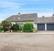 Haus zum Kaufen in Bexbach Oberbexbach 390.000,00 € 250 m² - Bexbach / Oberbexbach