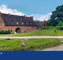 Haus zum Kaufen in Schorssow 99.000,00 € 180 m²