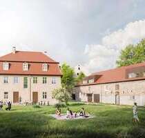 Haus zum Kaufen in Pegau 550.000,00 € 1843.33 m²
