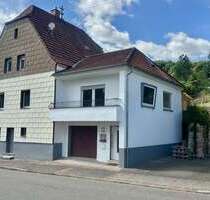Haus zum Kaufen in Altenkirchen 149.000,00 € 145 m²