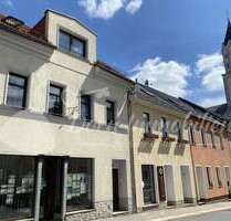 Haus zum Kaufen in Elsterberg 150.000,00 € 330.76 m²