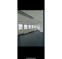 Büro in München 8.200,00 € 492 m²