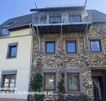 Haus zum Kaufen in Enkirch 149.000,00 € 225 m²