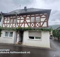 Haus zum Kaufen in Veldenz 119.000,00 € 90 m²