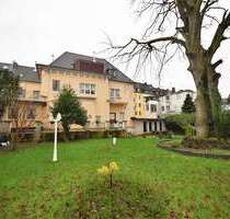 Haus zum Kaufen in Krefeld 1.790.000,00 € 525 m²