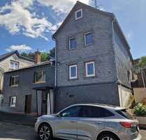 Haus zum Kaufen in Weilburg 189.000,00 € 123.7 m²
