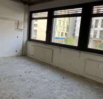 Büro in Berlin 2.755,40 € 137.77 m²