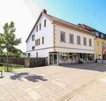 Haus zum Kaufen in Brakel 298.000,00 € 399.41 m²