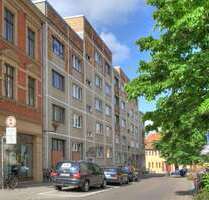 Wohnung zum Mieten in Halle 408,00 € 45.24 m²
