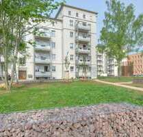 Wohnung zum Mieten in Halle 573,00 € 82.73 m²