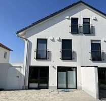 Haus zum Mieten in Berglern 2.200,00 € 161 m²
