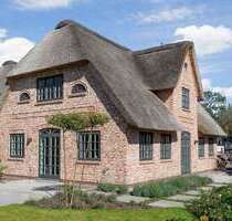 Haus zum Kaufen in Wenningstedt (Sylt) 4.950.000,00 € 240.54 m²