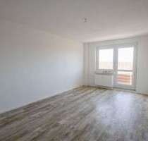 Wohnung zum Mieten in Halle (Saale) 344,00 € 68.63 m²
