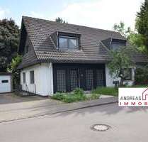 Haus zum Kaufen in Krefeld 575.000,00 € 155 m²
