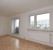 Wohnung zum Mieten in Halle (Saale) 324,67 € 56.96 m²