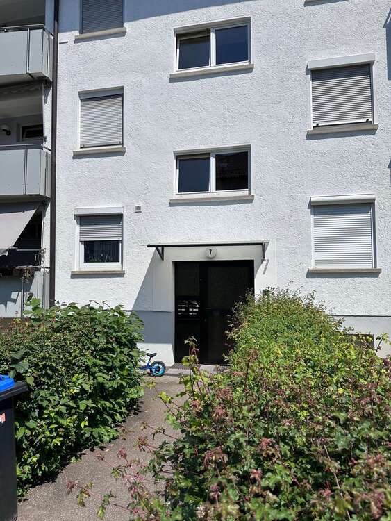 Wohnung zum Kaufen in Leonberg 139.000,00 € 45 m²