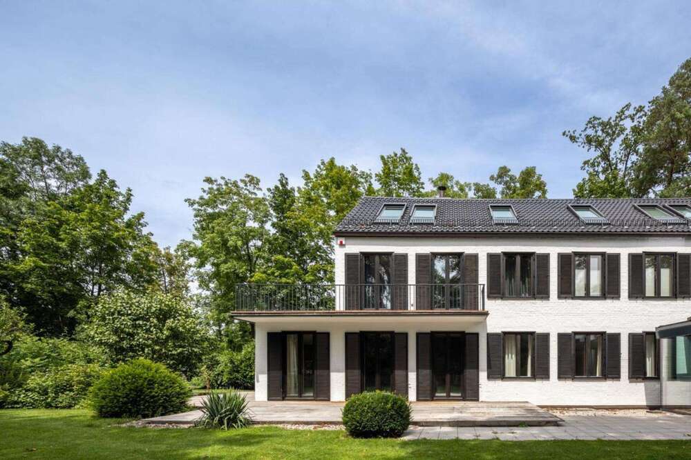Haus zum Mieten in Grünwald 12.000,00 € 417.33 m²