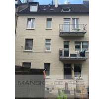 Haus zum Kaufen in Essen 470.000,00 € 331 m²