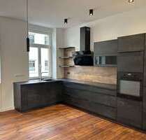 Haus zum Mieten in Kaiserslautern 2.750,00 € 240 m²