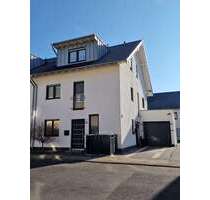 Wohnung zum Kaufen in Troisdorf 950.000,00 € 180 m²