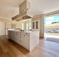 Haus zum Kaufen in Neu-Anspach 1.199.000,00 € 310 m²